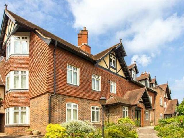 House for sale in Shalford, Westborough