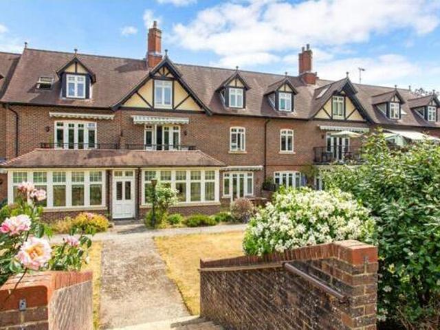House for sale in Shalford, Westborough