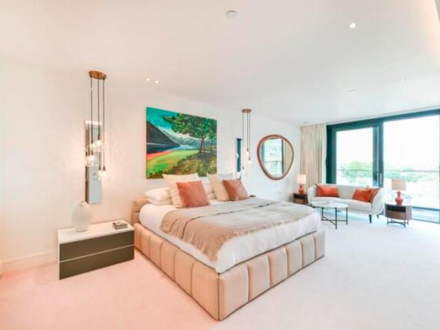 Flat for sale in Cat Hill