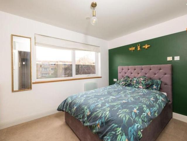 Flat for sale in Frenchay, South Gloucestershire