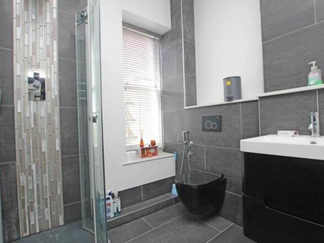 Flat for sale in Eastbourne, East Sussex