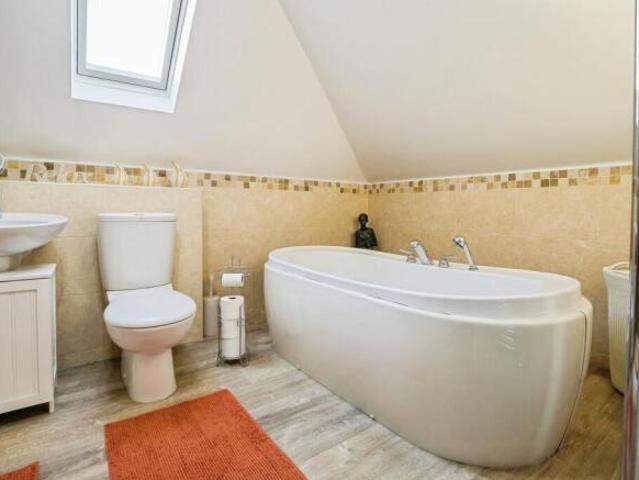 Apartment for sale in Hoole, Two Mills