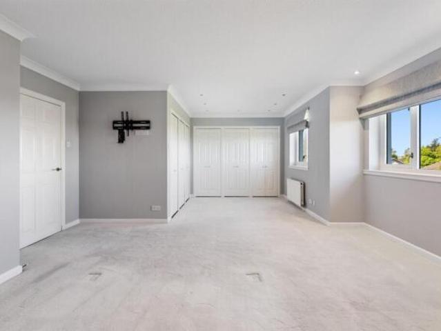 Flat for sale in Mearns, Scotland