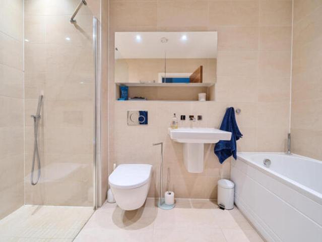 Flat for sale in Golden Valley, Gloucestershire