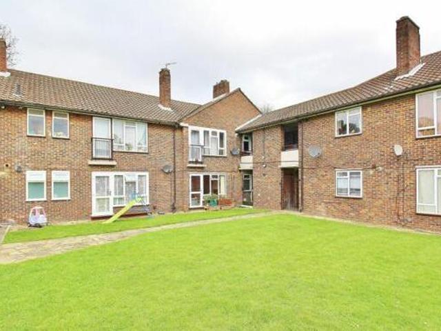 House for sale in Isleworth, Greater London