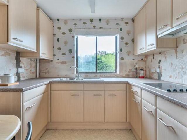 Flat for sale in Feckenham, City Of Bristol