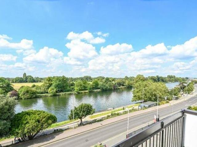 House for sale in Kingston Upon Thames, Greater London