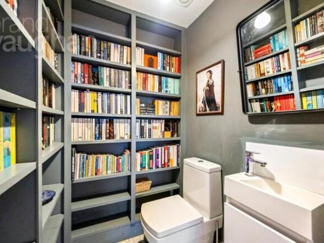 Flat for sale in East Sussex
