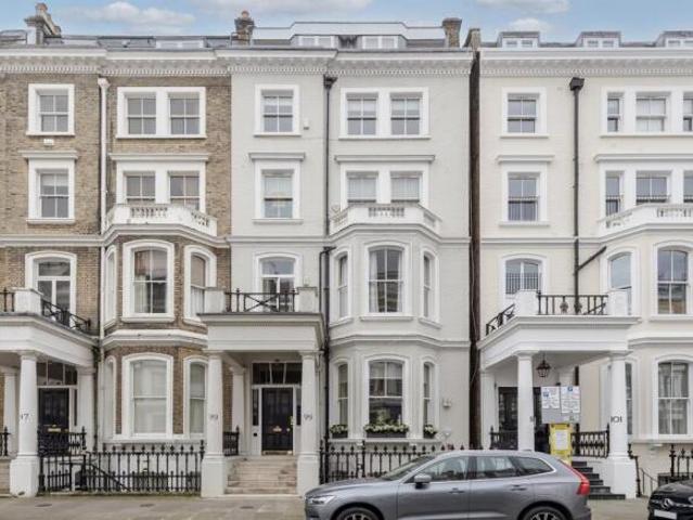 Flat for sale in East Tuddenham, Norfolk