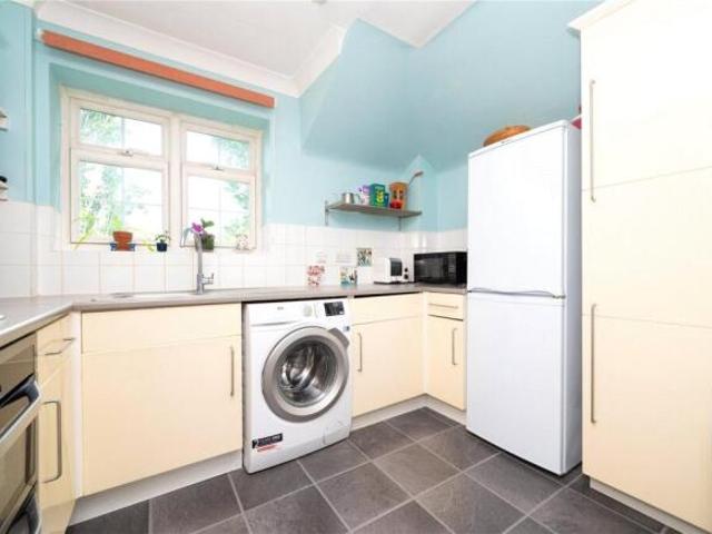 Flat for sale in Napsbury Park, Five Acres