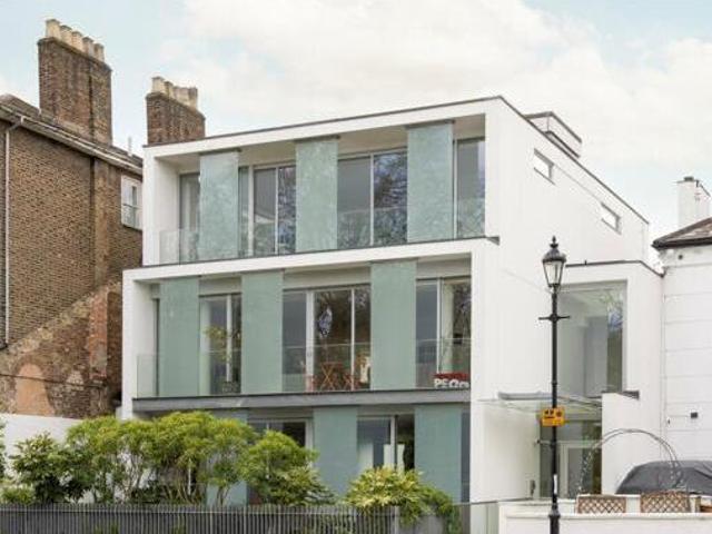 House for sale in Lyons, Greater London