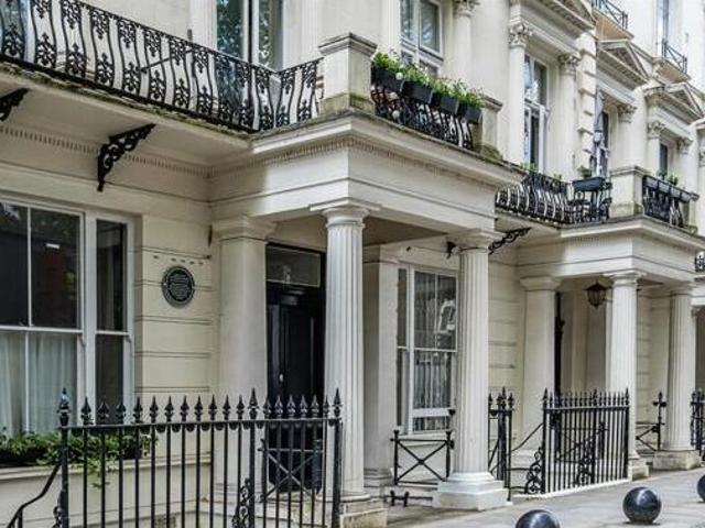 House for sale in Lyons, Greater London