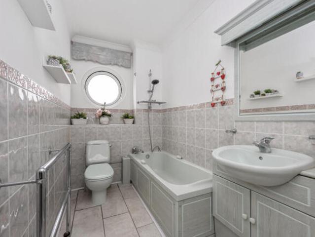 Flat for sale in Brighton & Hove