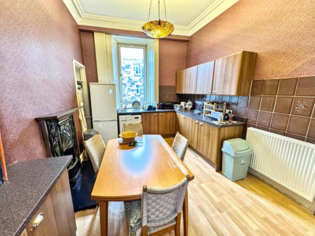 Flat for sale in Glasgow, Glasgow City