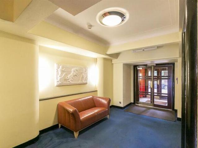 Flat for sale in Gosforth, Tyne And Wear