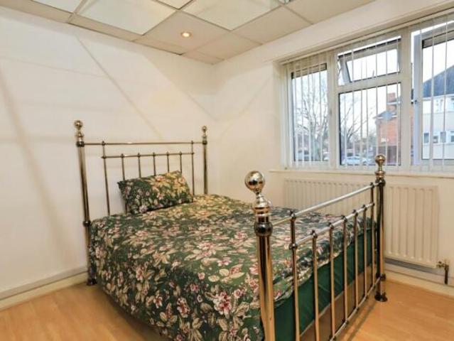 Flat for sale in Ettingshall, West Midlands