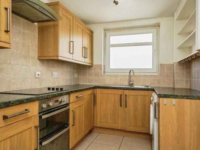 Flat for sale in Ewens Farm, Golden Valley