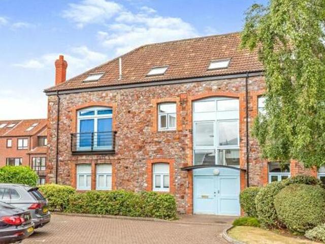 House for sale in Feckenham, City Of Bristol