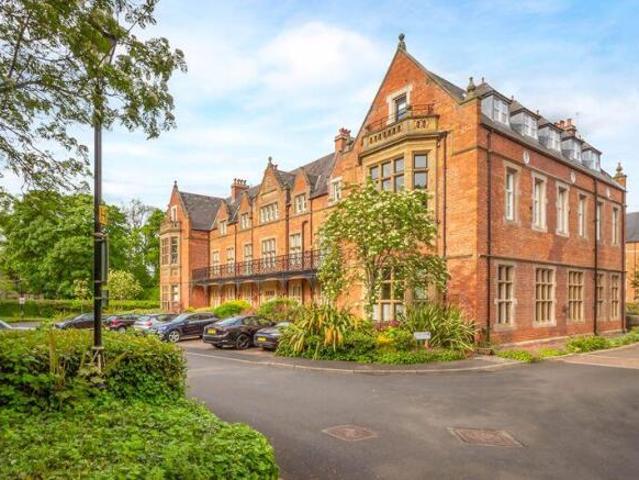 Flat for sale in Jesmond, Tyne And Wear