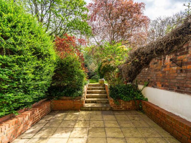 Flat for sale in Cat Hill