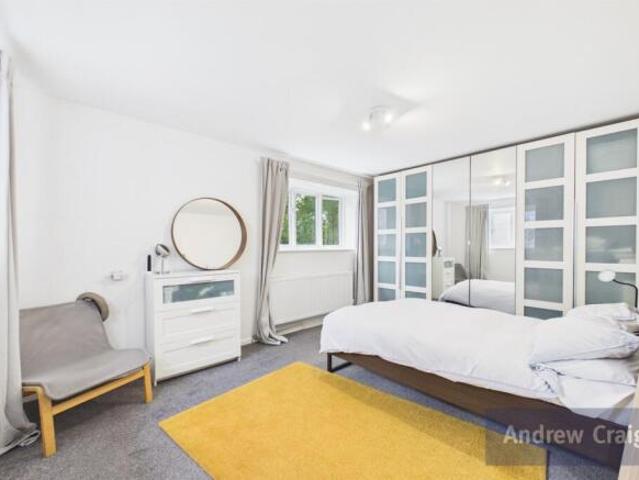 Flat for sale in Branton, Ingram