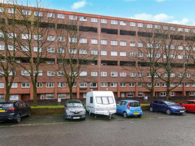 Flat for sale in Feckenham, City Of Bristol