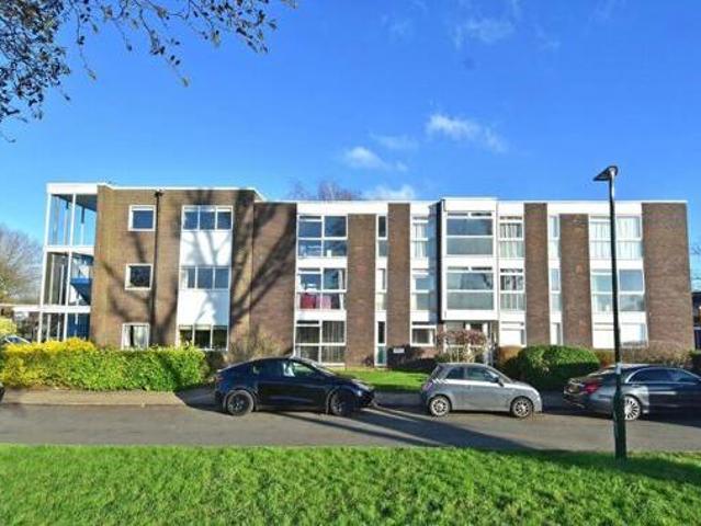 House for sale in Deepcut, Surrey