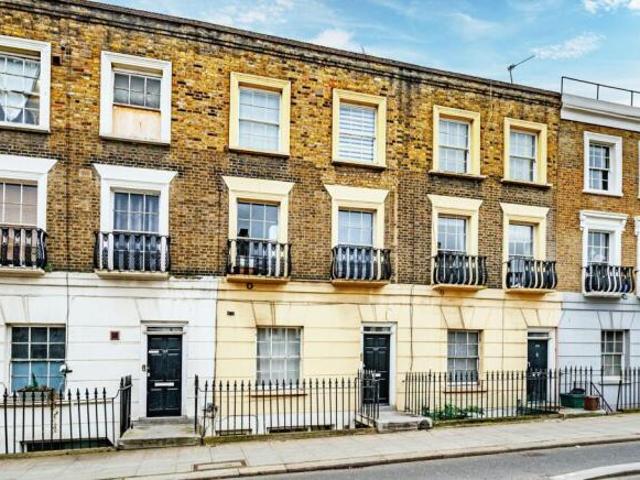 Flat for sale in Camden Town, Greater London