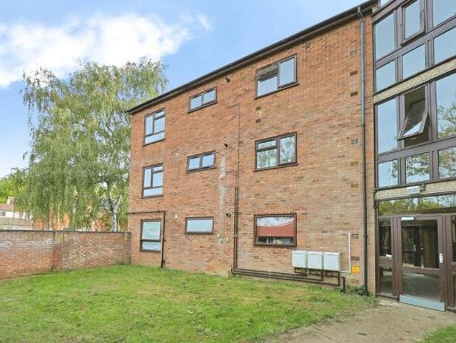 Flat for sale in Earlham Rise, Norwich