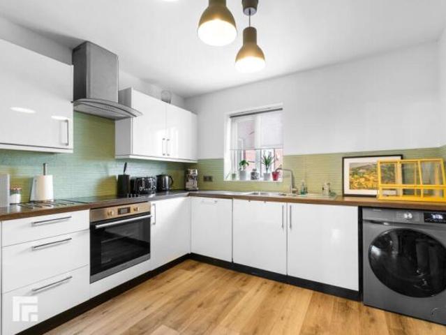 Flat for sale in Wales