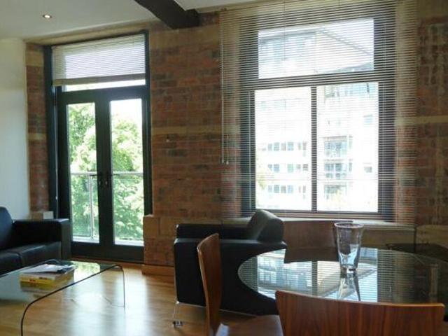 House for sale in Baildon, West Yorkshire