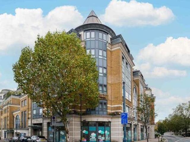 House for sale in Lyons, Greater London