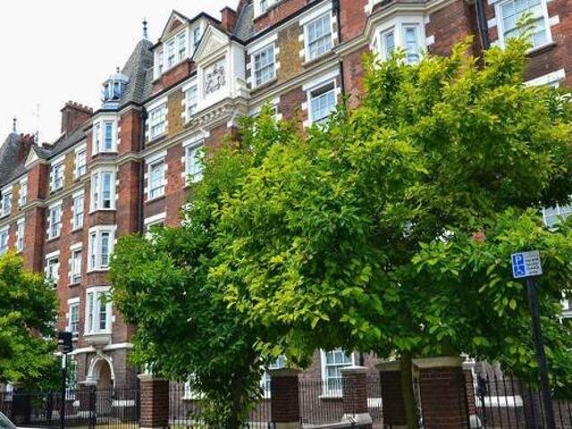 House for sale in City of London, Greater London