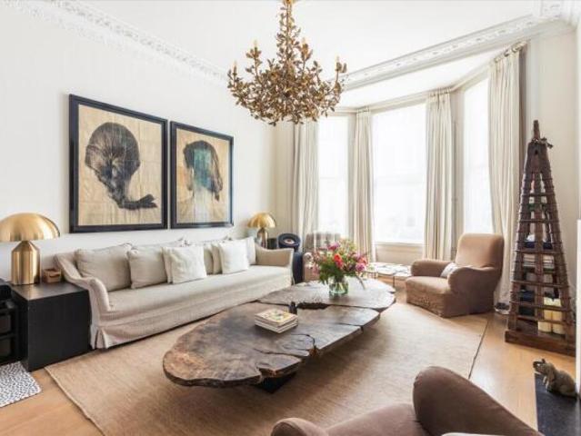 Flat for sale in Cat Hill