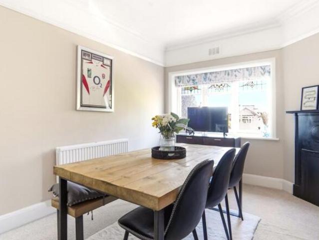 Flat for sale in West Yorkshire
