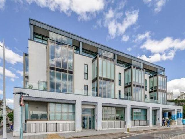 House for sale in Follaton, Strode