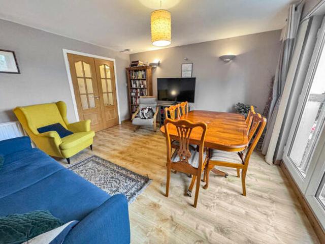 Flat for sale in Yorkhill, Scotland