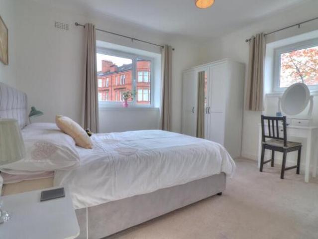 Flat for sale in Glasgow, Glasgow City