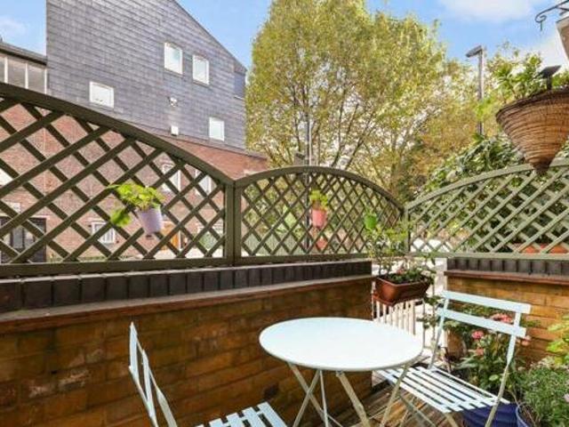 House for sale in City of London, Greater London