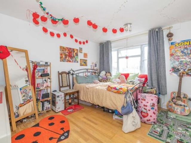 Flat for sale in Out Elmstead, Canterbury