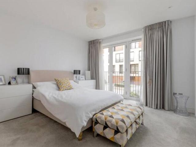 Flat for sale in Balgreen, Murrayfield