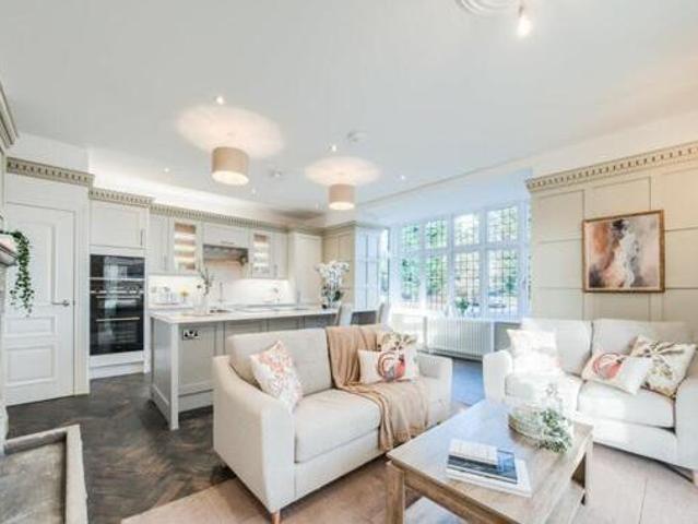 House for sale in Whitchurch Urban, Whitchurch