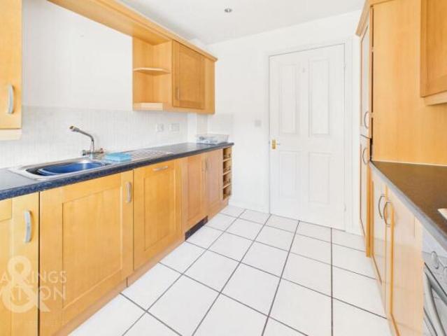 Flat for sale in Crostwick, Norfolk