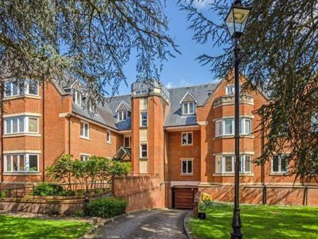 House for sale in Lambourn, West Berkshire