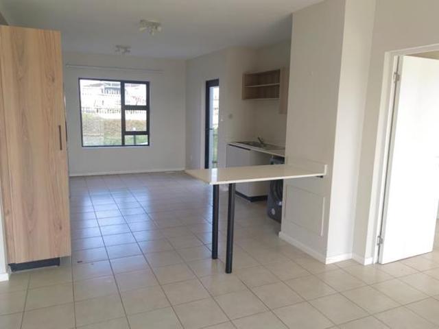 Flat for rent in Princess Grant, Kwazulu-natal