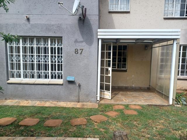 Flat for sale in Ekurhuleni, Gauteng