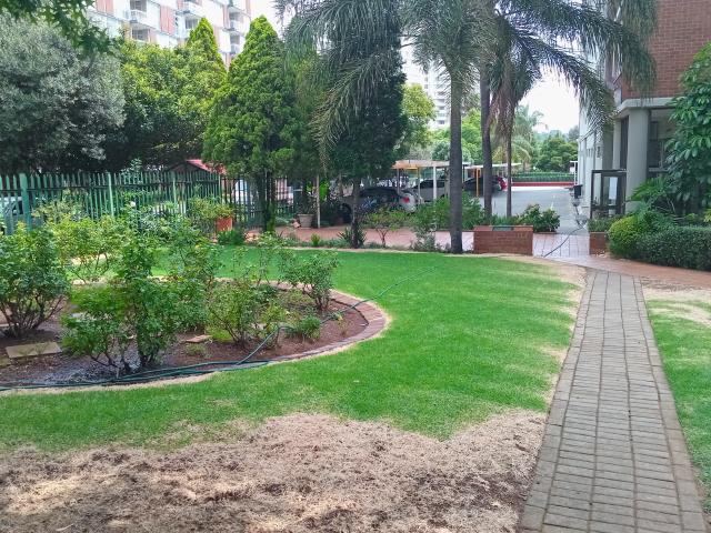 Flat for sale in Ekurhuleni, Gauteng