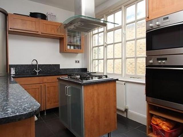 Apartment for rent in Bickley, Greater London