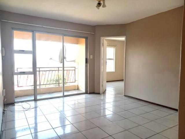 Flat for sale in Seaview, Kwazulu-natal