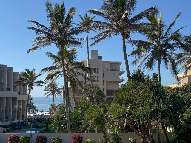 Flat for sale in Princess Grant, Kwazulu-natal